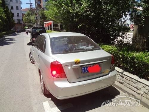老凯越雨刮控制电路图_电路图分享 车况介绍:车子是2003年底,自动挡,1.8升,当时的顶配:带天窗,6碟CD,电动后视镜,电动门窗,带方向盘控制键,感应雨刮,真皮座椅等,性价比绝对好,一直是自家用,无任何事故,就上下班代步,公里数少,车况极好,成色非常新,这款是第一代凯越,当时此款车国产件相对少,很多都是进口的,包括发动机,所以质量,性能是现在的凯越不能比的。保养相当好,无论内饰和外观就像2-3年的车子,绝对物超所值!