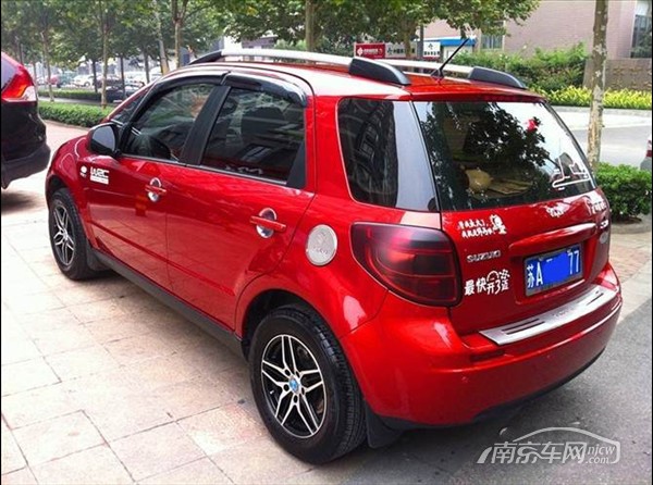 铃木天语SX4两厢2011款