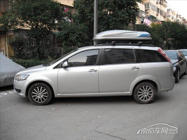 11年7坐商务旅行车,奇瑞麟v5