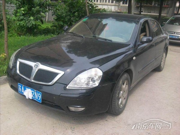 华晨中华尊驰2.0升手动