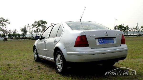 大众宝来两厢1.8升手动