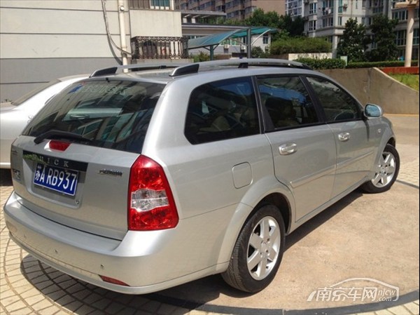 别克凯越旅行车suv