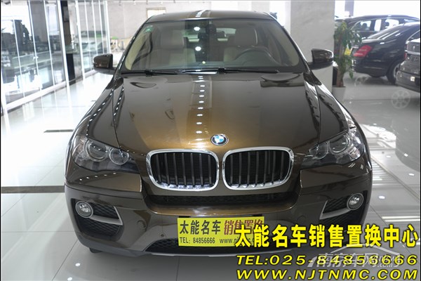 宝马X6