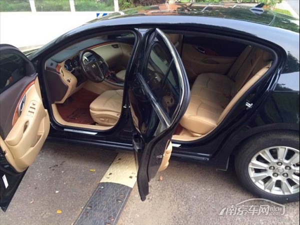 别克君越2012款2.4L