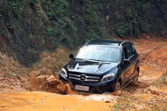 南京北京奔驰奔驰(进口)奔驰-迈巴赫奔驰amg腾势福建奔驰北京奔驰新
