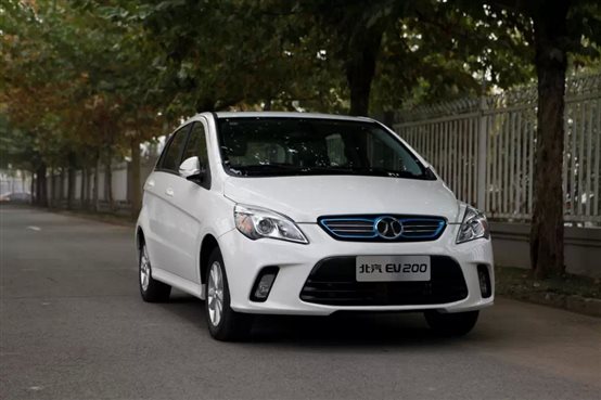 电动汽车一年费用