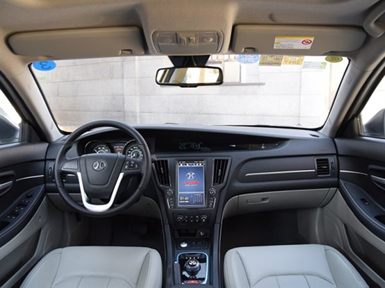 南京纯电动:北汽新能源eu260优惠6.81万