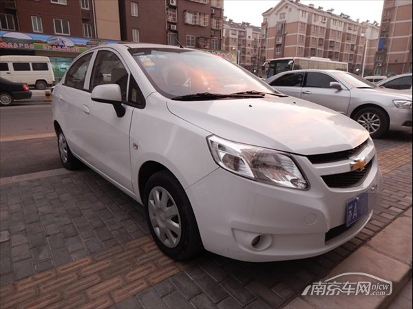 雪佛兰赛欧 2012年1.4自动天窗顶配(信息已过期)